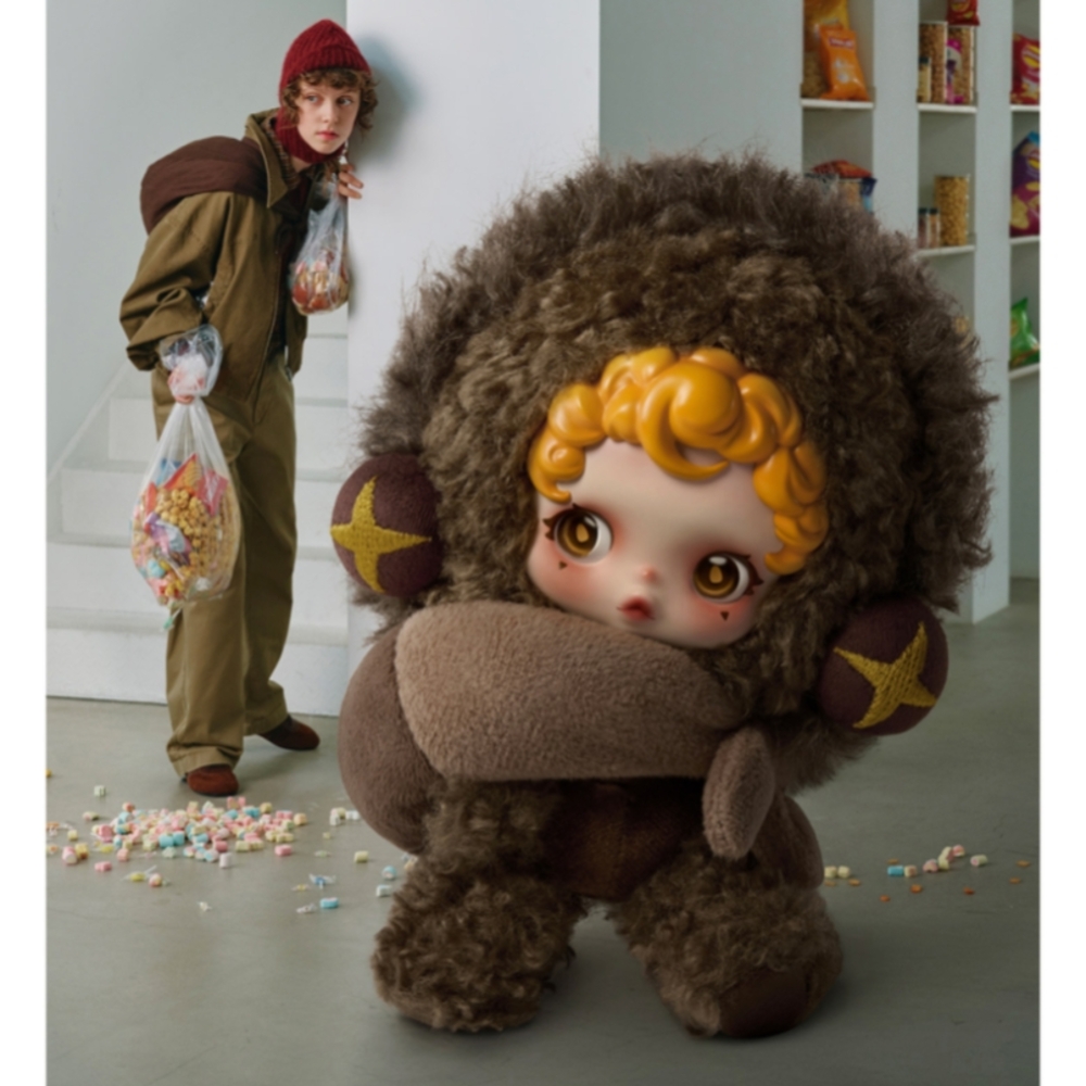 SkullPanda Sneaky Chestnut